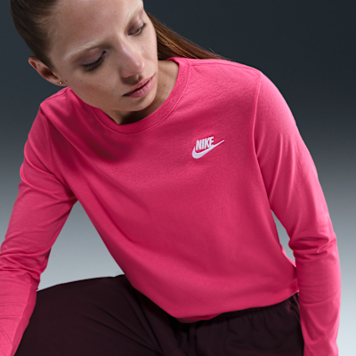 Nike Sportswear Club Women's Long-Sleeve T-Shirt