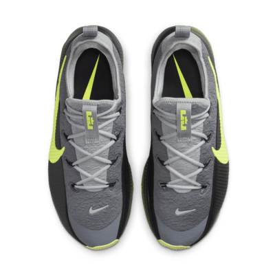 Tenis de entrenamiento para hombre LeBron TR 1