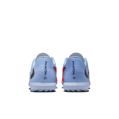 Nike Phantom 6 Low Club Halı Saha Kramponu