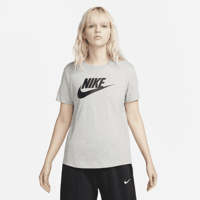 Nike Sportswear Essentials T-shirt met logo voor dames