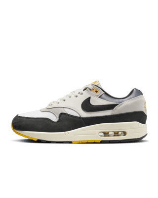 Nike Air Max 1 Shoes. Nike BG