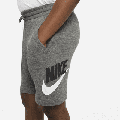 Nike Shorts für jüngere Kinder