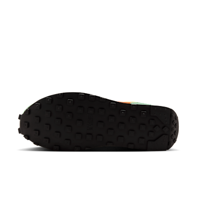 รองเท้าผู้ชาย Nike Daybreak SP