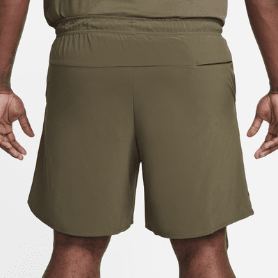 Shorts versátiles sin forro Dri-FIT de 23 cm para hombre Nike Unlimited