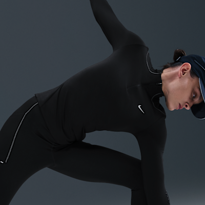 Löpartröja Nike Swift Therma-FIT ADV med kvartslång dragkedja och reflekterande designdetaljer för kvinnor