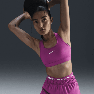 สปอร์ตบราผู้หญิงเสริมฟองน้ำ Nike Swoosh Medium Support