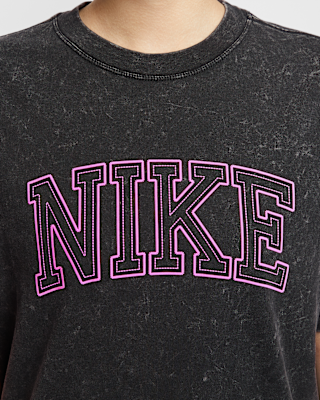 Nike Sportswear 經典