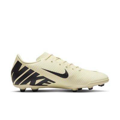 Nike Mercurial Vapor 15 Club Multi-Ground Low-Top Soccer Cleats