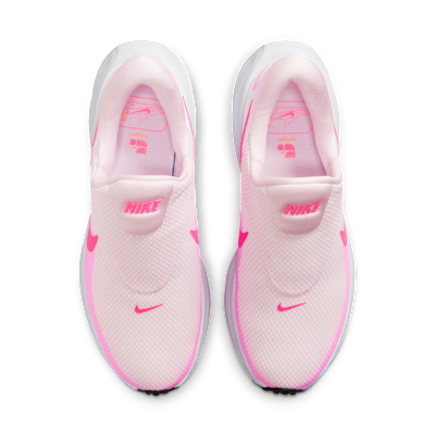 Γυναικεία παπούτσια για τρέξιμο σε δρόμο Nike Revolution 8 EasyOn