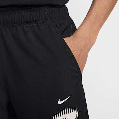 Nike Form Men's Dri-FIT Versatile Trousers