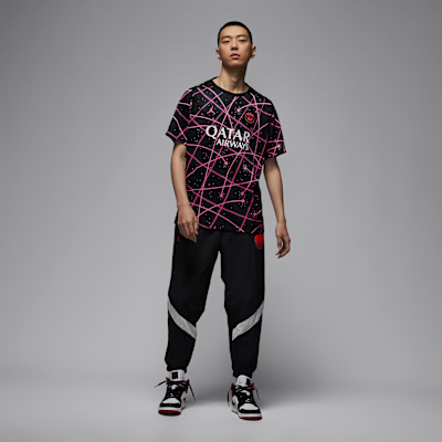 Paris Saint-Germain Academy Pro Men's Nike Dri-FIT Football Pre-Match Short-Sleeve Top