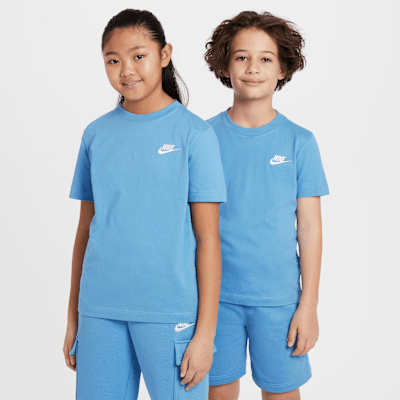 Nike Sportswear Older Kids' T-Shirt