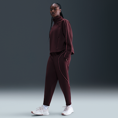 Nike Universa