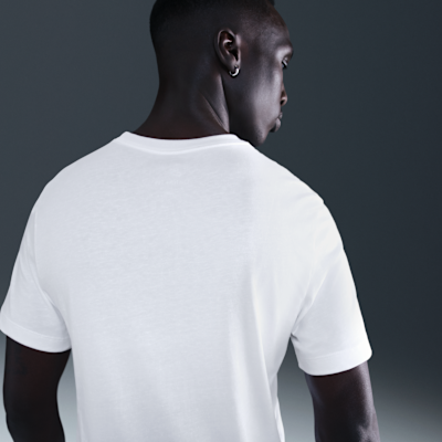Nike Sportswear Men's T-Shirt