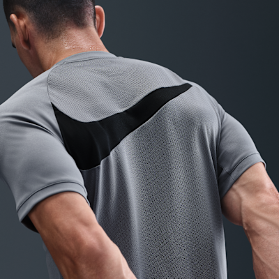 Nike Academy Men's Dri-FIT Football Top