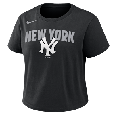 New York Yankees Mod Women's Nike MLB Cropped T-Shirt
