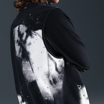 Nike ACG "Wolf Tree" Printed Vest