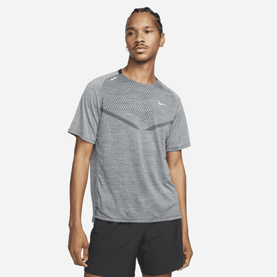 Ανδρική κοντομάνικη μπλούζα για τρέξιμο Dri-FIT ADV Nike TechKnit