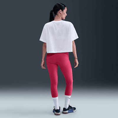 Nike Sportswear Club Women's Cropped T-Shirt