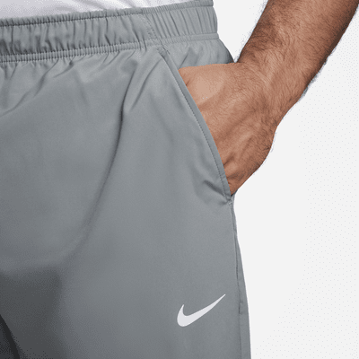 Pants Dri-FIT entallados versátiles para hombre Nike Form