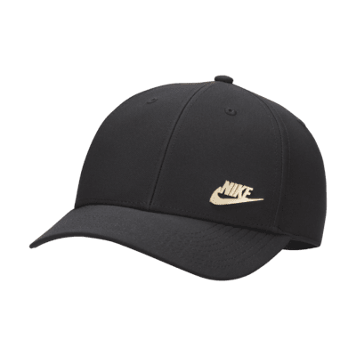 Nike Dri-FIT Club Structured Metal Logo Cap