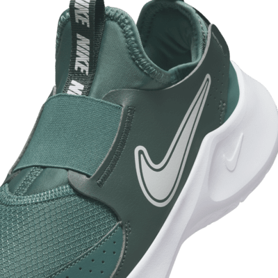 Tenis de correr en carretera para niños grandes Nike Flex Runner 3