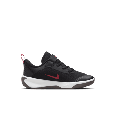 Nike Omni Multi-Court Little Kids' Shoes