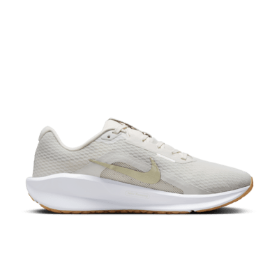 Tenis de correr en pavimento para mujer Nike Downshifter 13