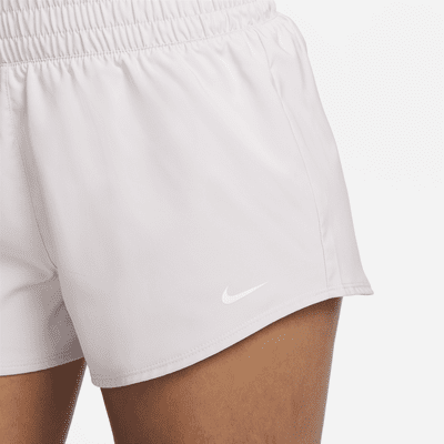 Shorts con forro de ropa interior Dri-FIT de tiro medio de 8 cm para mujer Nike One