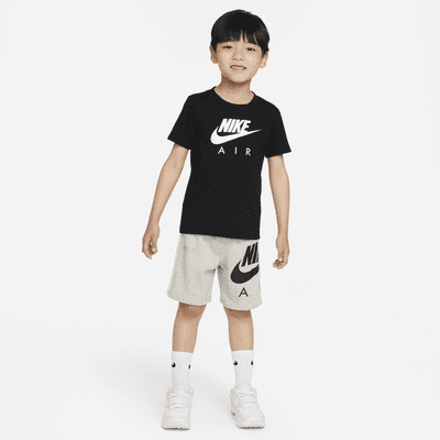 Completo t-shirt e shorts Nike Sportswear Air - Bimbi piccoli. Nike IT