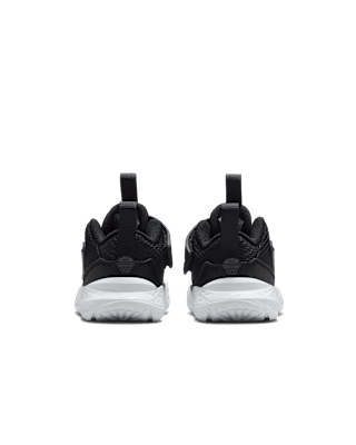 Nike Team Hustle D 12