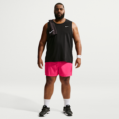 Shorts versátiles Dri-FIT de 13 cm sin forro para hombre Nike Form