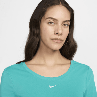 Nike Sportswear Chill Knit Women's Tight Scoop-Back Short-Sleeve Mini-Rib Top