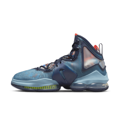 LeBron 19 Basketball Shoes