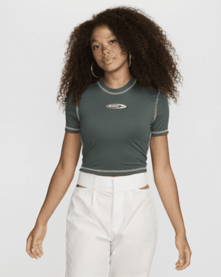 Женская футболка Nike Sportswear Chill Knit Slim Cropped