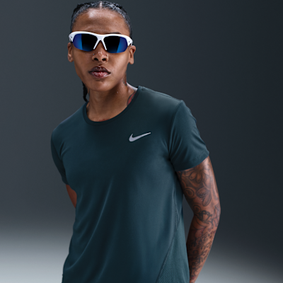 Nike Miler