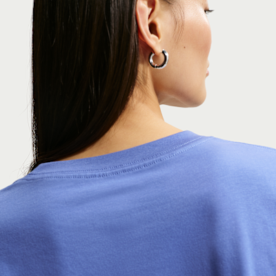 Nike Sportswear Women's Loose Short-Sleeve Cropped T-Shirt