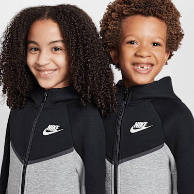 Nike Sportswear Conjunto de dos piezas Tech Fleece con cremallera completa - Niño/a pequeño/a