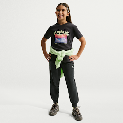 Playera para niños talla grande Nike Sportswear