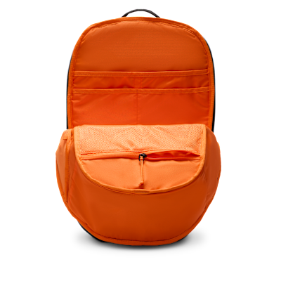 Nike Sportswear Commute 系列