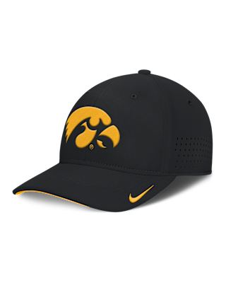 Мужские  Iowa On-Field Gameday Swoosh Nike Dri-FIT College Hat