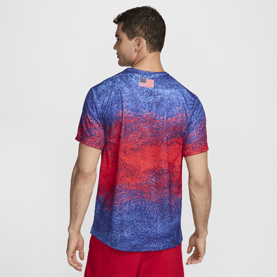 USA Miler Nike Dri-FIT-løbeoverdel med korte ærmer til mænd