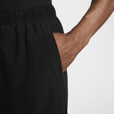 Nike Challenger fôret løpeshorts til herre (18 cm)