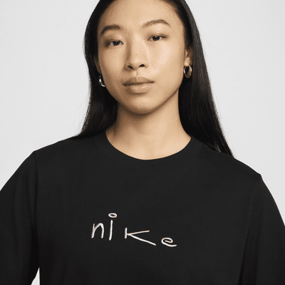 Nike Sportswear 女款 T 恤