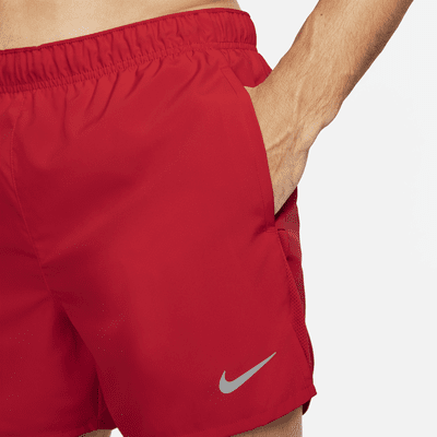 Shorts de correr Dri-FIT de 13 cm con forro de ropa interior para hombre Nike Challenger