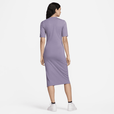 Nike Sportswear Essential aansluitende midi jurk