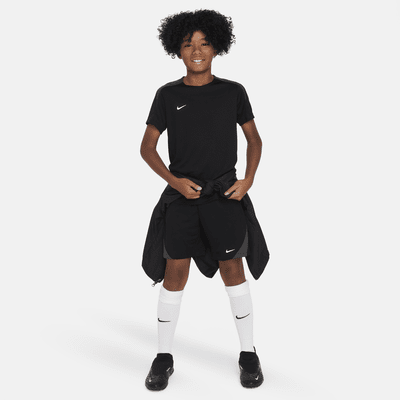 Nike Dri-FIT Strike Older Kids' Short-Sleeve Football Top. Nike UK