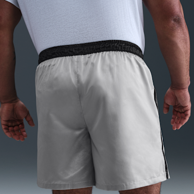 Nike Sportswear Club Men's Flow Football Shorts