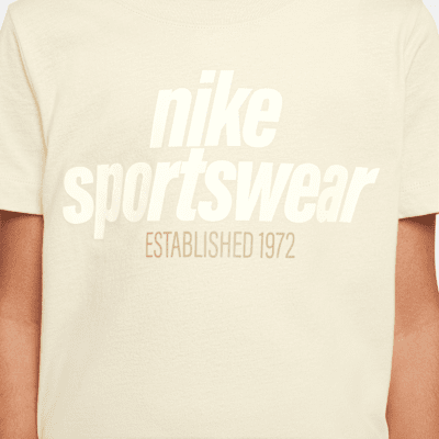 Nike Sportswear Older Kids' T-Shirt