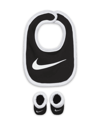 Детские ботинки Nike Swoosh Bib and Booties Box Set Baby Set